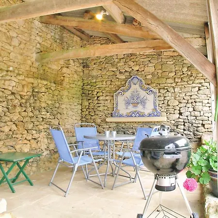 Sleeps 4 Pool Wifi